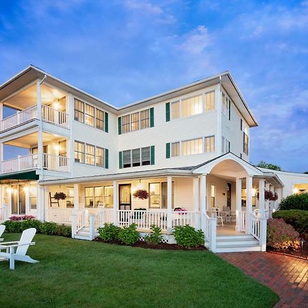 Inn At Harbor Hill Marina Niantic Esterno foto