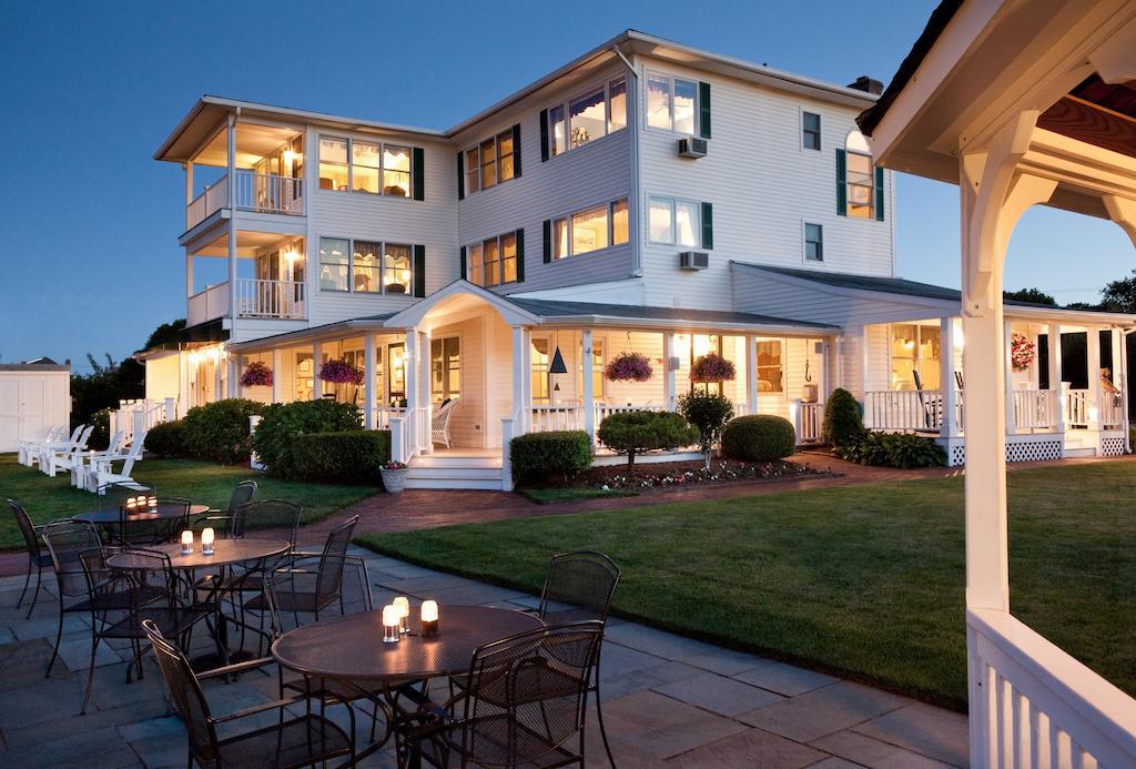 Inn At Harbor Hill Marina Niantic Esterno foto